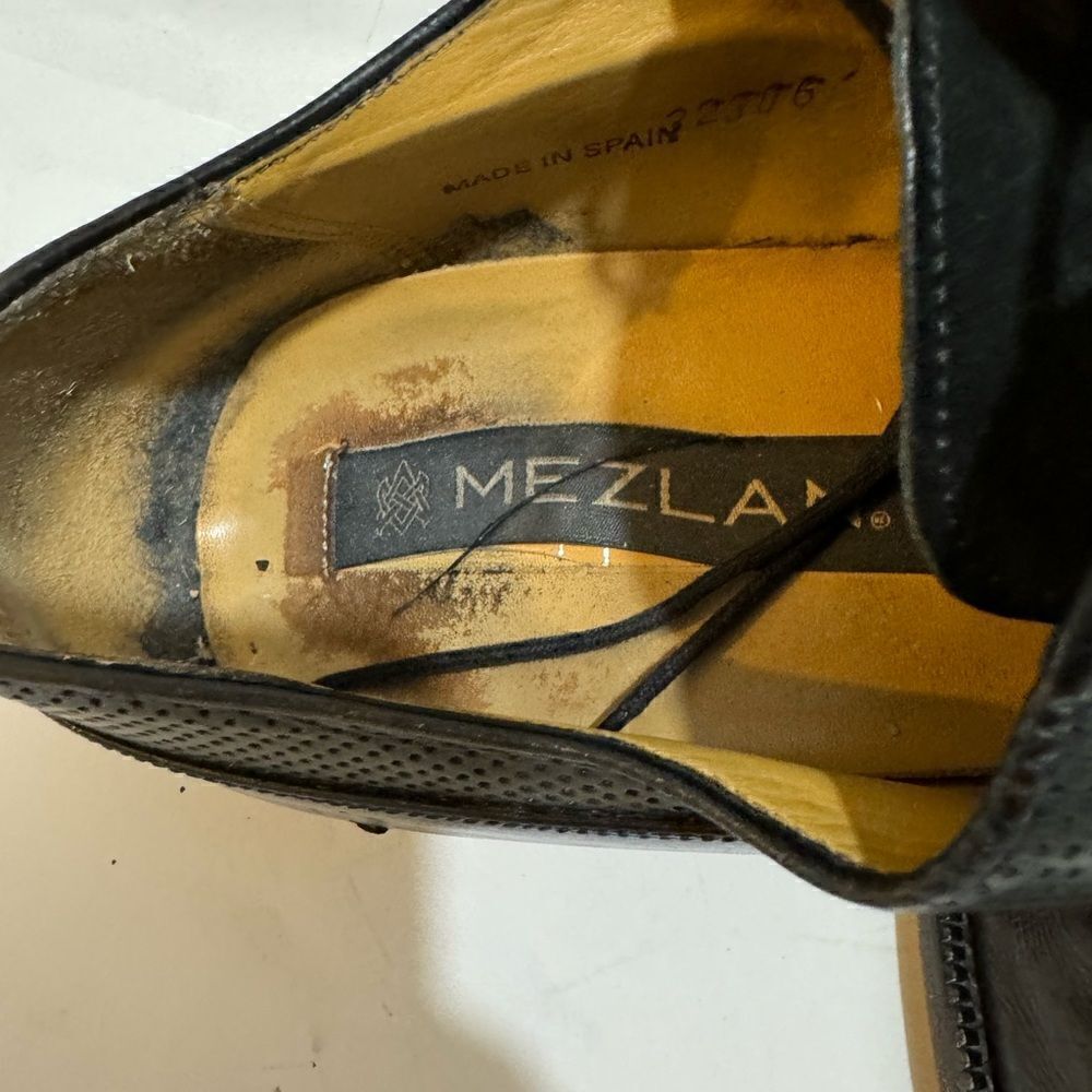 MEZLAN ' Gorgeous Black Leather men’s shoes size 9.5 M - Picture 6 of 16